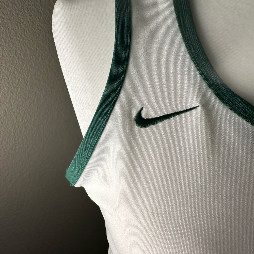 NWT Forrest Green & White Tank by Nike